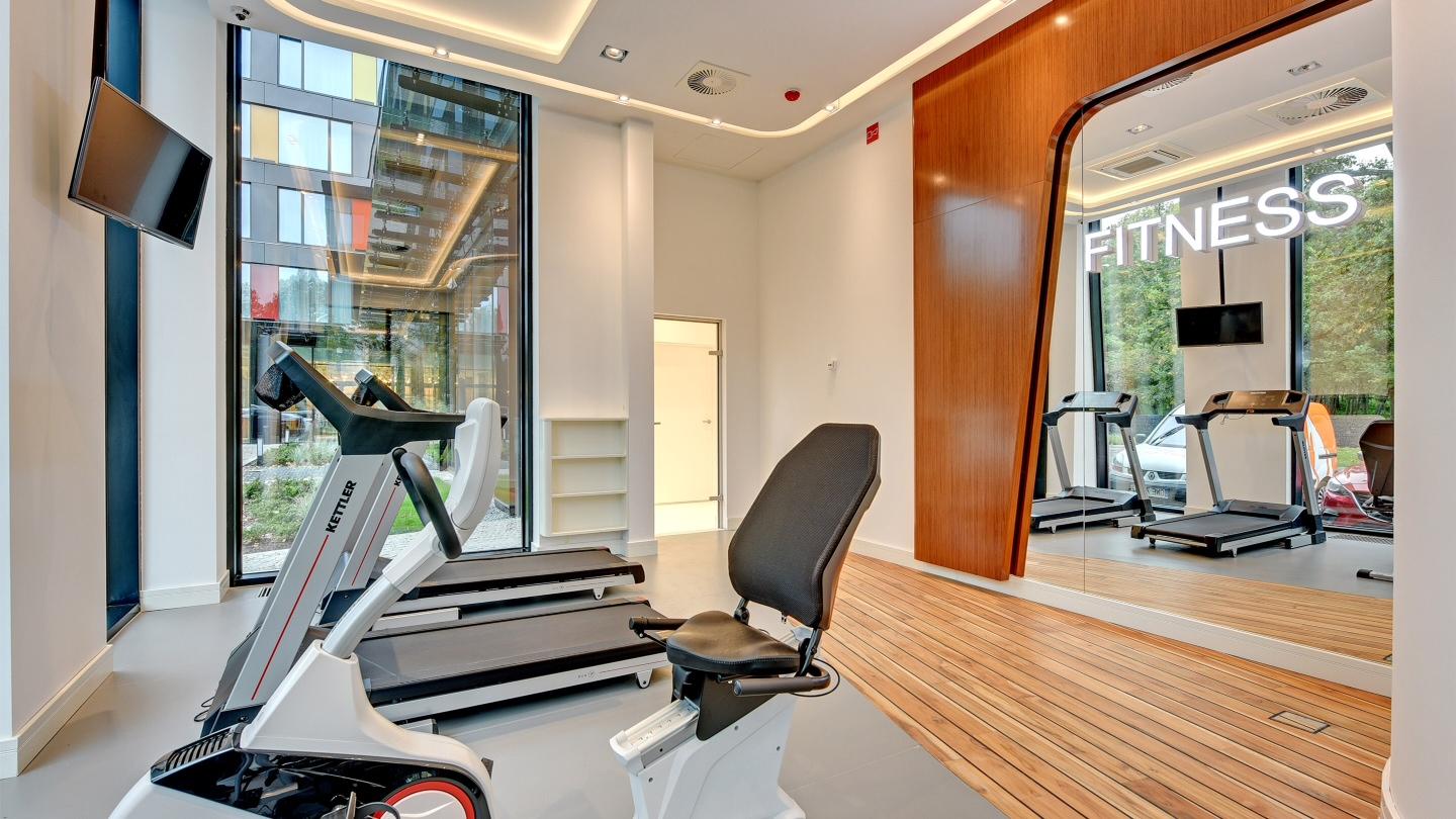 - Hotel, Conference & 4* Sopot